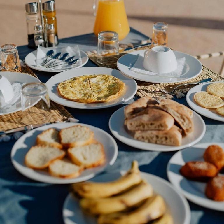 Villa des Orangers outdoor dining, Morocco